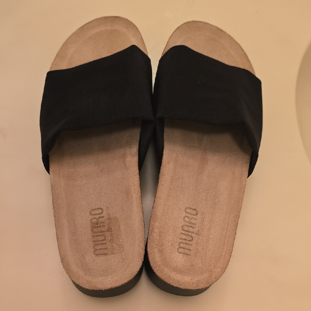 Munro Black Mules Comfortable Slip-On Shoes 10 W